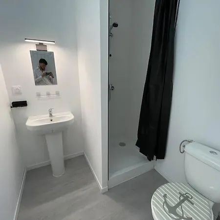 Studio A2 18M2 Cosy 5Minutes Gare Parking Gratuit Rue De La Mure Roanne Exterior foto