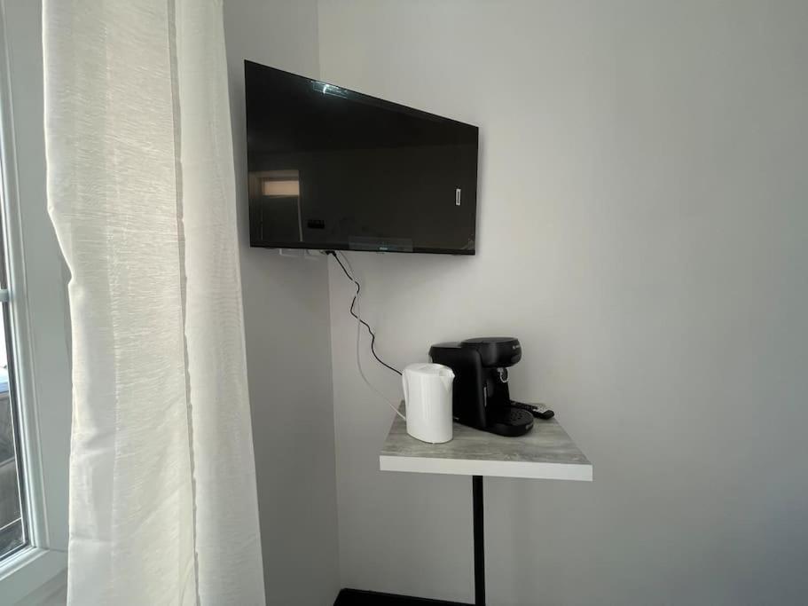 A2 18m2 Cosy 5minutes Gare Parking Gratuit Rue De La Mure * Roanne
